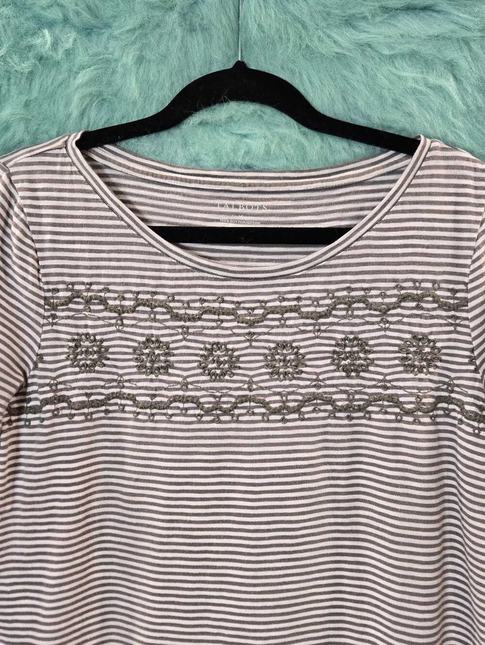 Talbots Gray And Green Striped Crew Neck  Embroidered  Short Sleeve Top Size M - Picture 4 of 6